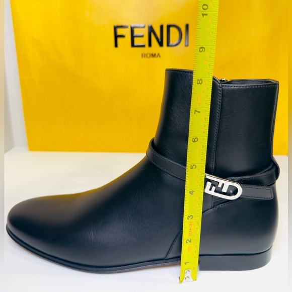 Fendi Vitelo O’Lock Men’s Ankle Leather Boots Black Size 10.5 New! Retail$1500 - Picture 11 of 16